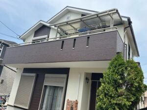 外壁塗装　八尾市　ヤララブラウン　ブロークンホワイト