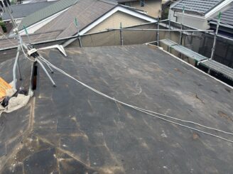 屋根葺き替え 東大阪 既存屋根撤去
