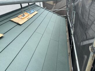 東大阪　屋根カバー　ｶﾞﾙﾃｸﾄ設置