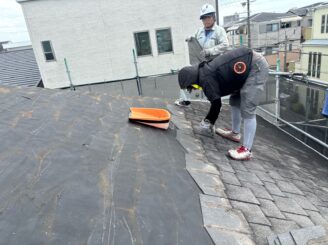 屋根葺き替え 東大阪市 既存屋根撤去