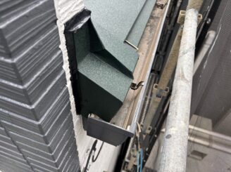 東大阪　屋根カバー　コーキング